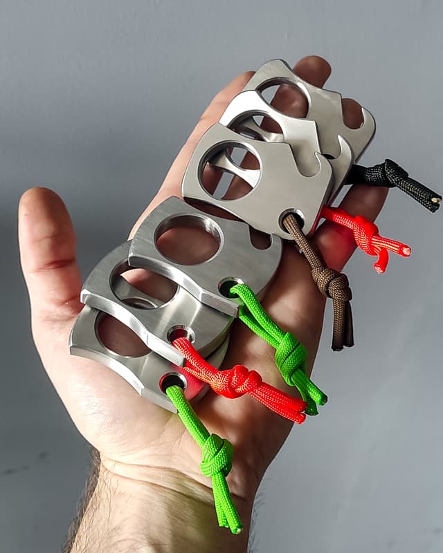 Otwieracz Kubotan EDC Nierdzewka
